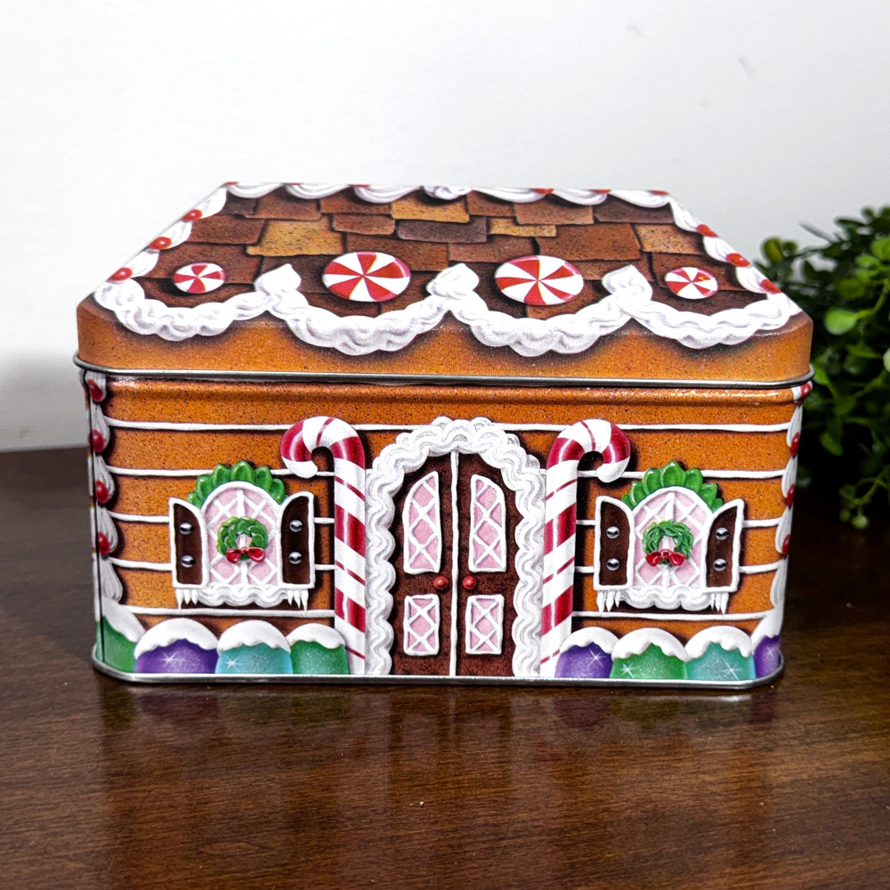 Vintage Avon Gingerbread House Tin 1994 Christmas Decor 6x4x4